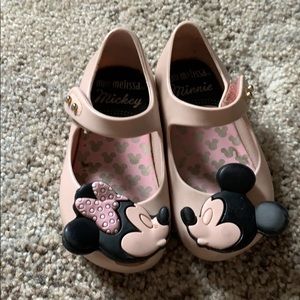 Mini Melissa - toddler size 6